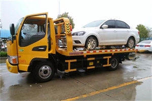 玉泉区附近拖车救援24小时服务热线